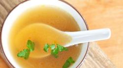 With this recipe, cloudy broth will become clear